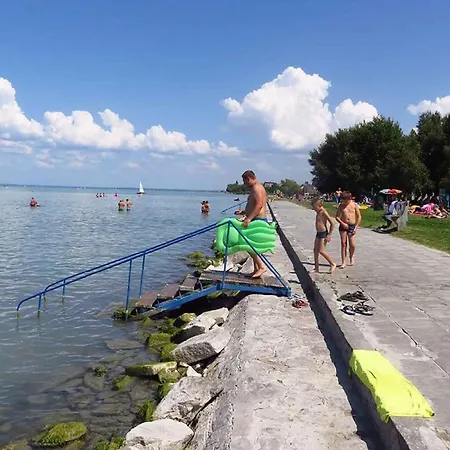 In - Balaton 42696 * Siófok