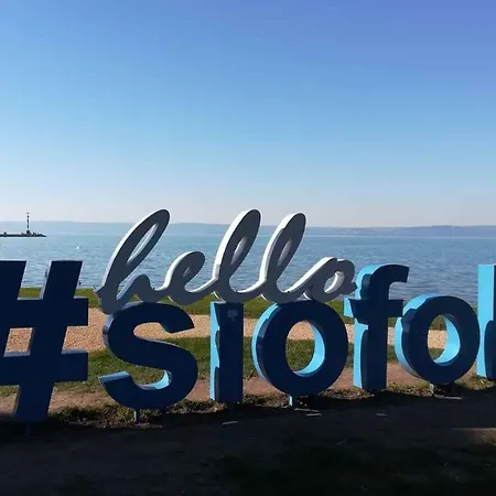 In - Balaton 42696 * Siófok